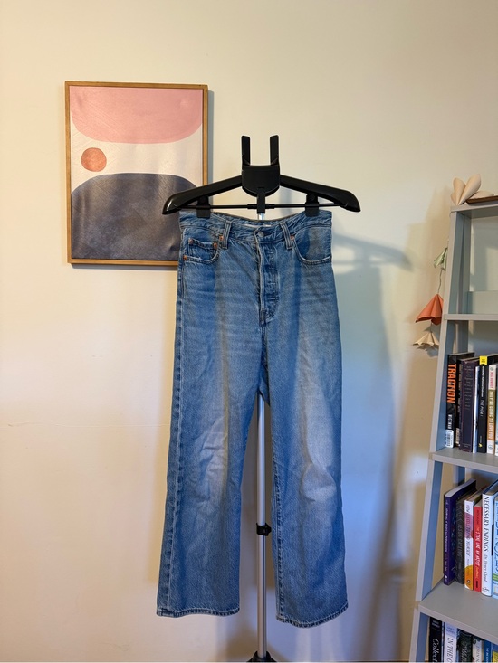 Levi's Denim - Levi’s Premium Ribcage Straight Leg Jeans